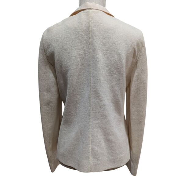 Escada Women's EU 40, US M Wool Blend Powder Cream Rose Gold Two Button Blazer - Picture 2 of 12